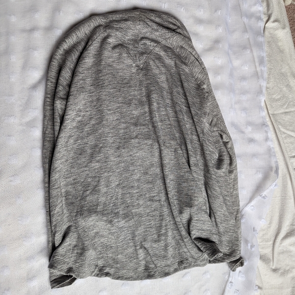 Athleta Nirvana Wear Two Ways Wrap size M - Picture 6 of 7